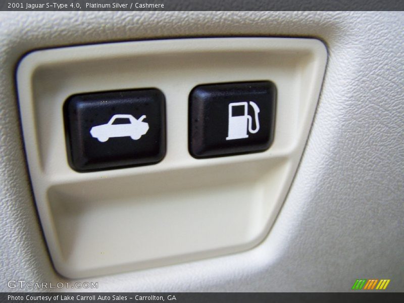 Platinum Silver / Cashmere 2001 Jaguar S-Type 4.0