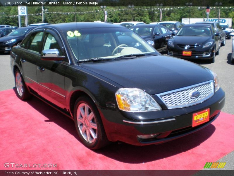 Black / Pebble Beige 2006 Ford Five Hundred Limited