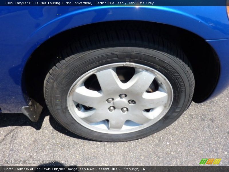 Electric Blue Pearl / Dark Slate Gray 2005 Chrysler PT Cruiser Touring Turbo Convertible