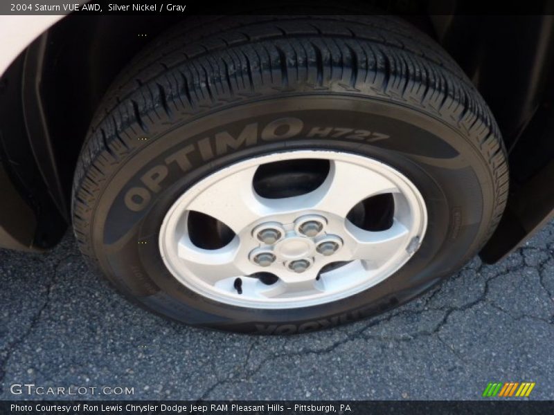 Silver Nickel / Gray 2004 Saturn VUE AWD