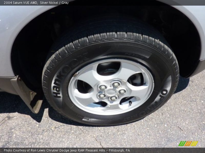 Silver Nickel / Gray 2004 Saturn VUE AWD