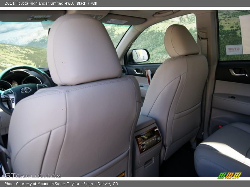 Black / Ash 2011 Toyota Highlander Limited 4WD