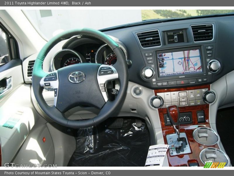 Black / Ash 2011 Toyota Highlander Limited 4WD