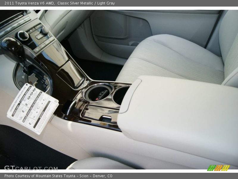 Classic Silver Metallic / Light Gray 2011 Toyota Venza V6 AWD