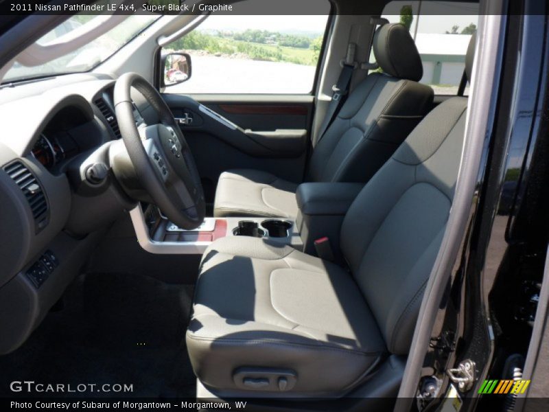 Super Black / Graphite 2011 Nissan Pathfinder LE 4x4