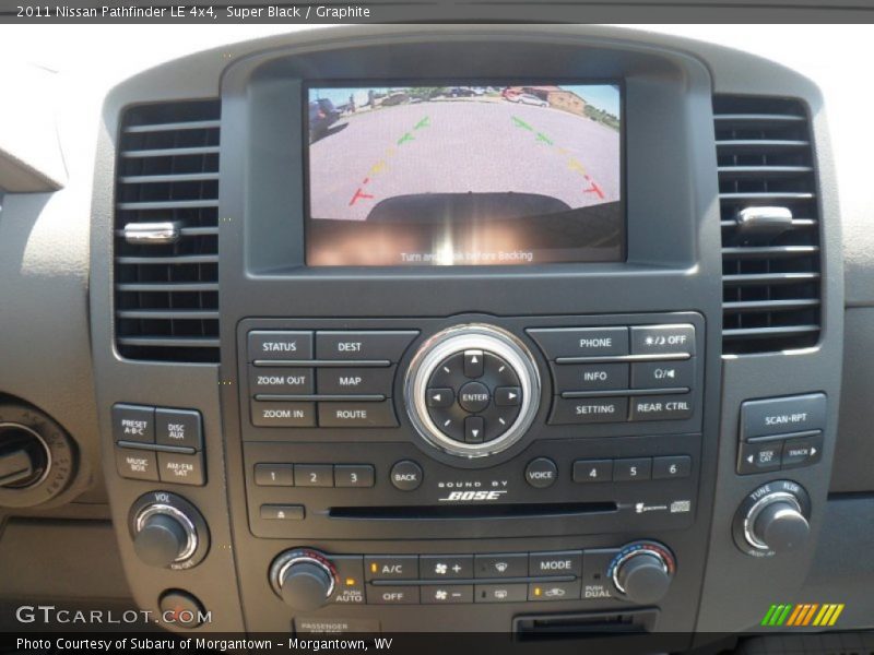 Controls of 2011 Pathfinder LE 4x4
