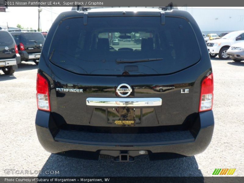 Super Black / Graphite 2011 Nissan Pathfinder LE 4x4