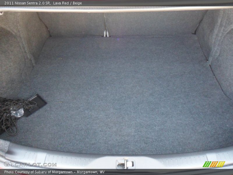 Lava Red / Beige 2011 Nissan Sentra 2.0 SR