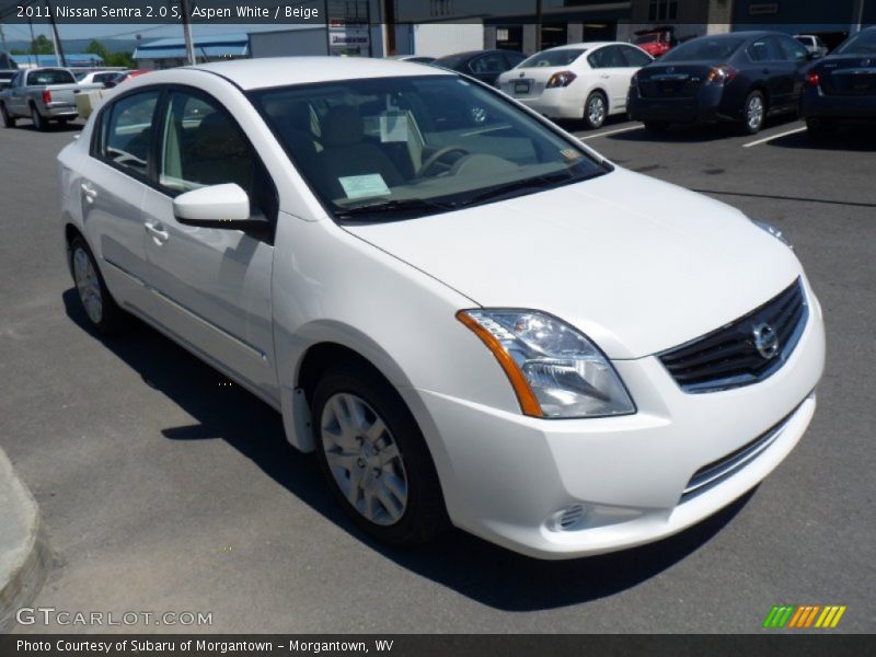 Aspen White / Beige 2011 Nissan Sentra 2.0 S