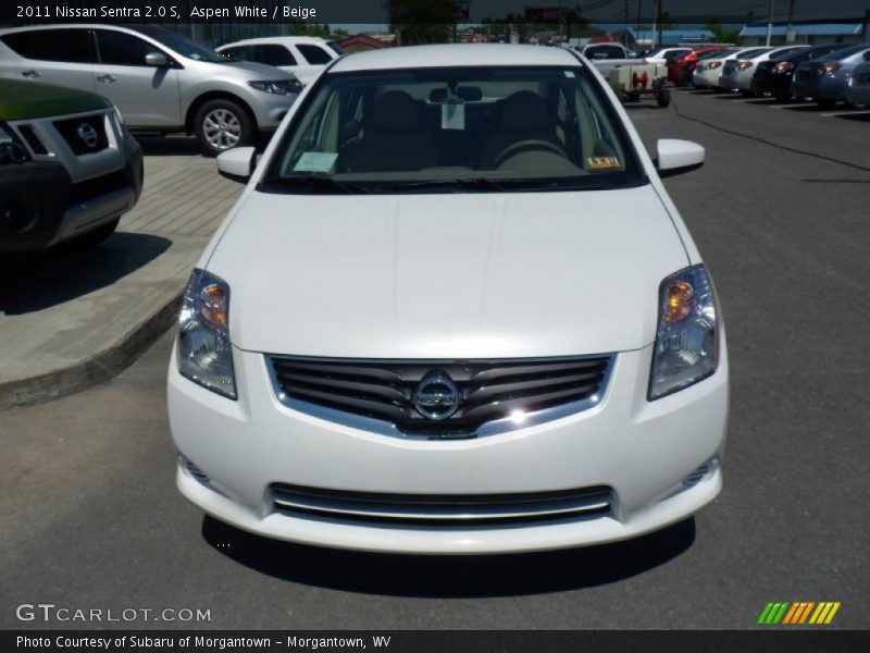 Aspen White / Beige 2011 Nissan Sentra 2.0 S