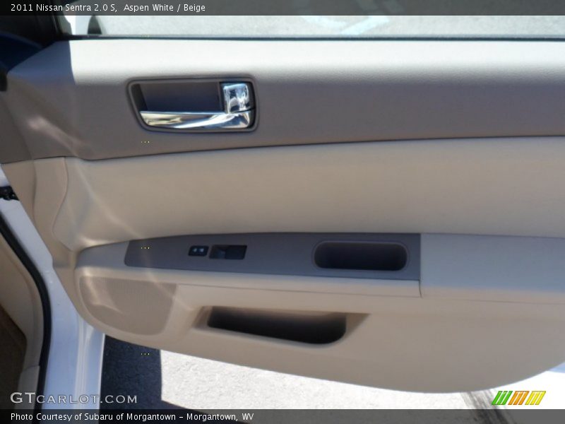Aspen White / Beige 2011 Nissan Sentra 2.0 S