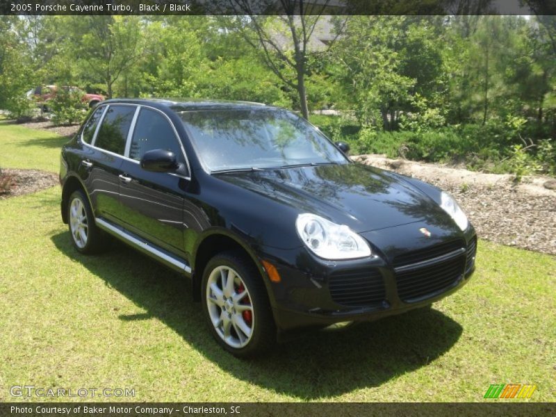 Front 3/4 View of 2005 Cayenne Turbo