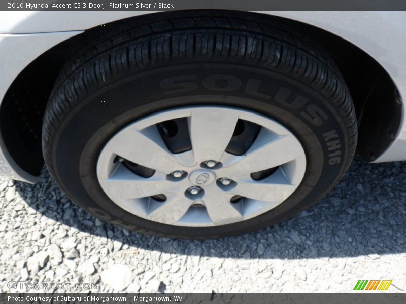 Platinum Silver / Black 2010 Hyundai Accent GS 3 Door