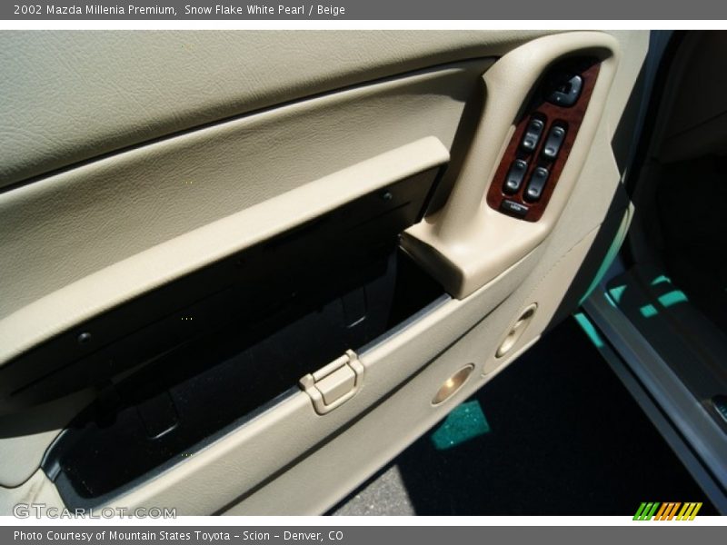 Snow Flake White Pearl / Beige 2002 Mazda Millenia Premium