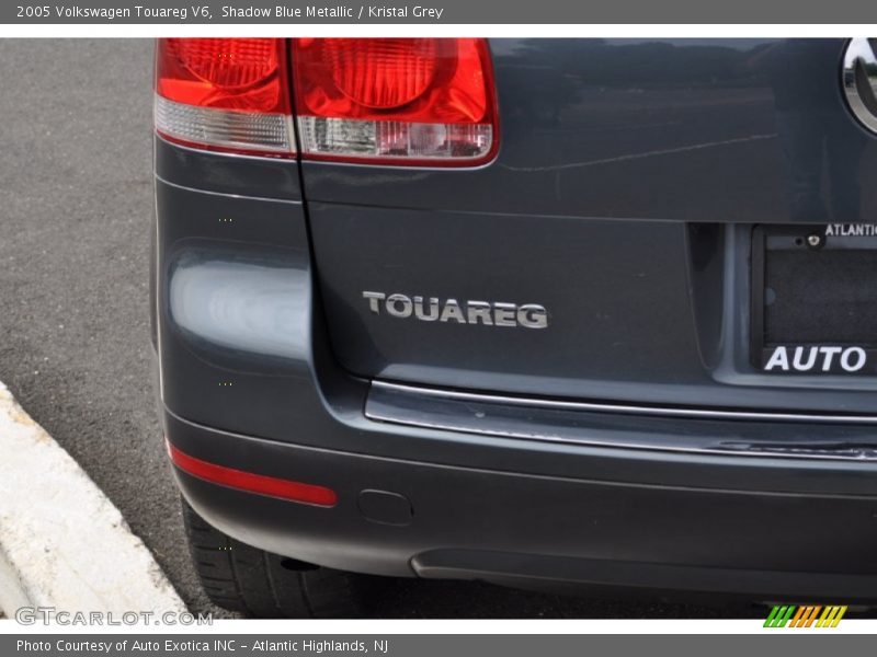 Shadow Blue Metallic / Kristal Grey 2005 Volkswagen Touareg V6