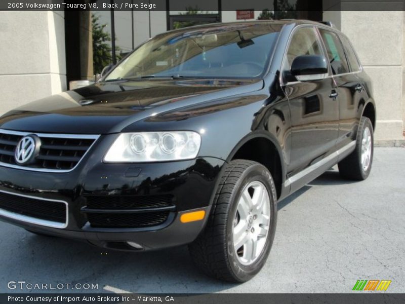 Black / Pure Beige 2005 Volkswagen Touareg V8