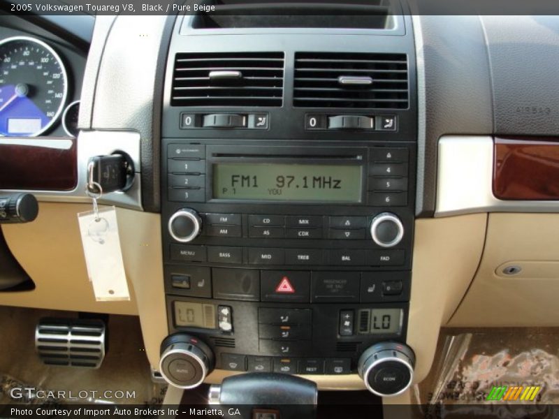 Controls of 2005 Touareg V8