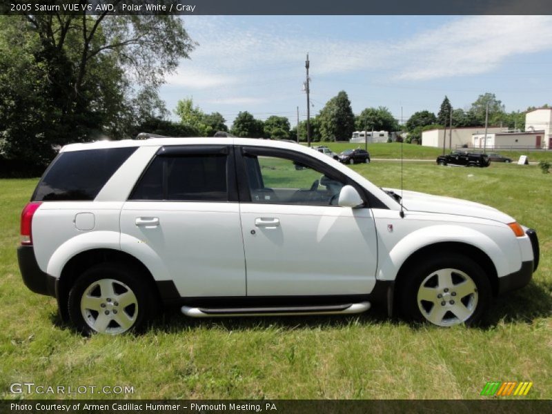 Polar White / Gray 2005 Saturn VUE V6 AWD