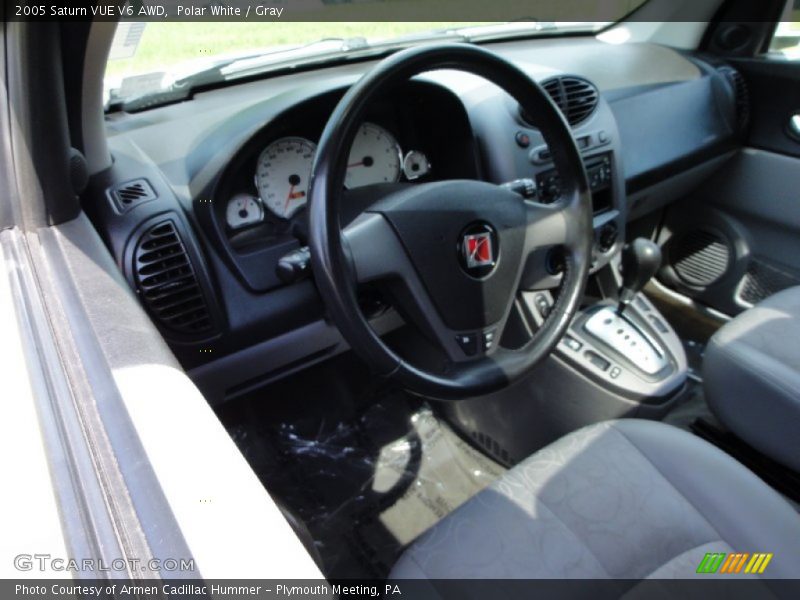 Polar White / Gray 2005 Saturn VUE V6 AWD