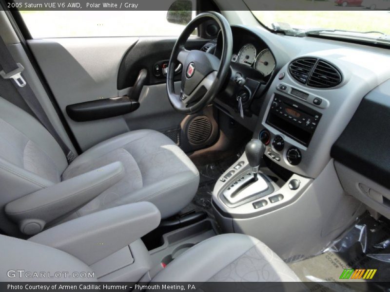 Polar White / Gray 2005 Saturn VUE V6 AWD