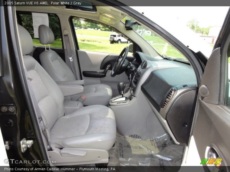 Polar White / Gray 2005 Saturn VUE V6 AWD