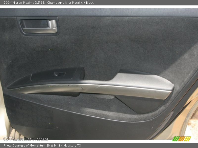 Champagne Mist Metallic / Black 2004 Nissan Maxima 3.5 SE