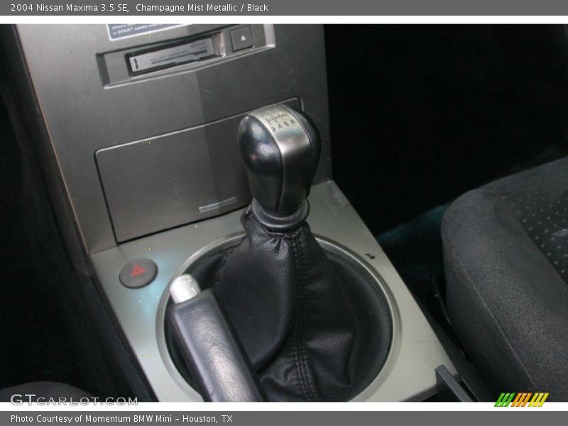 Champagne Mist Metallic / Black 2004 Nissan Maxima 3.5 SE