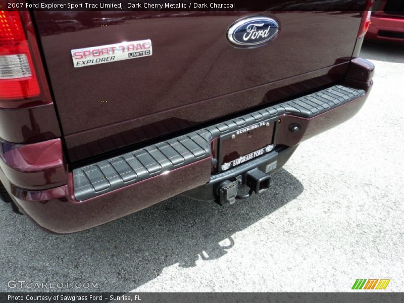 Dark Cherry Metallic / Dark Charcoal 2007 Ford Explorer Sport Trac Limited