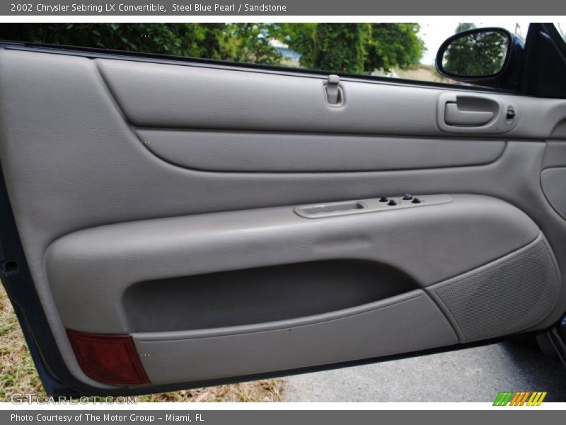 Door Panel of 2002 Sebring LX Convertible