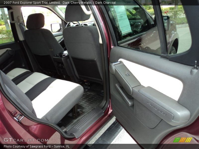 Dark Cherry Metallic / Dark Charcoal 2007 Ford Explorer Sport Trac Limited