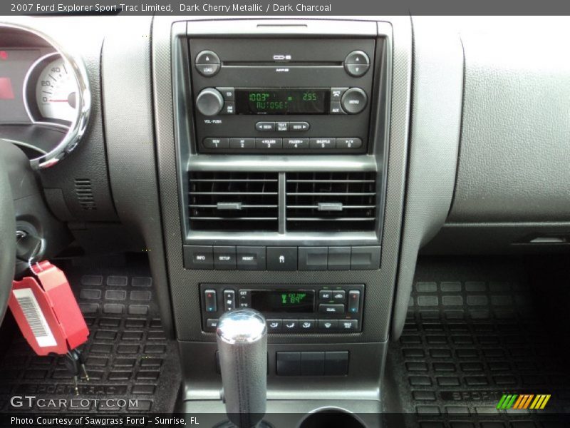 Controls of 2007 Explorer Sport Trac Limited