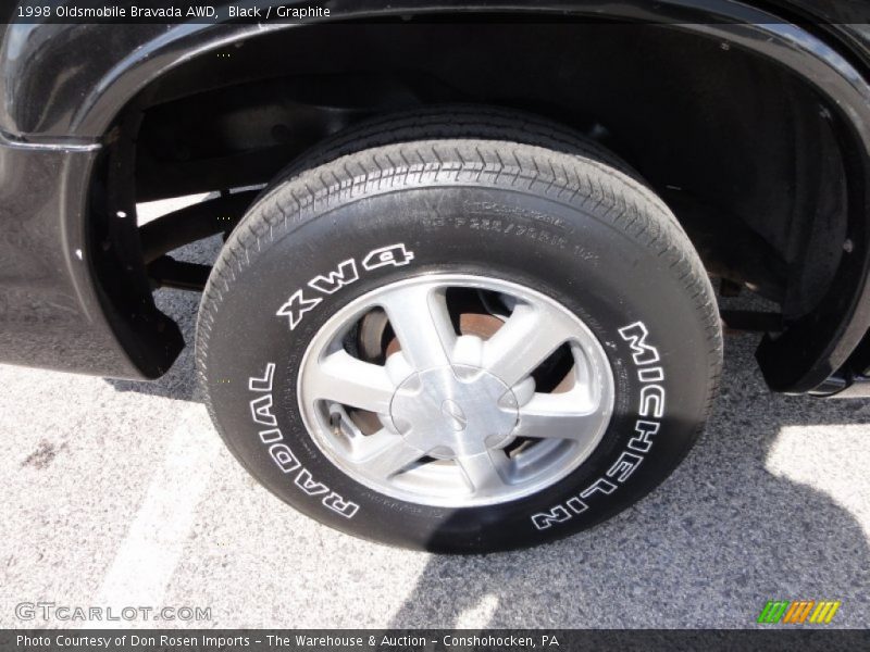 Black / Graphite 1998 Oldsmobile Bravada AWD