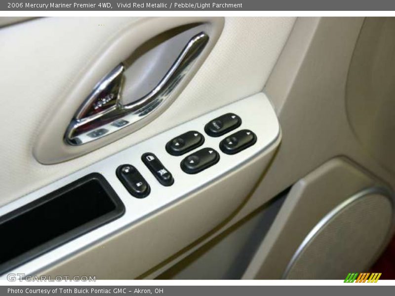 Vivid Red Metallic / Pebble/Light Parchment 2006 Mercury Mariner Premier 4WD