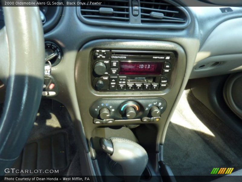 Black Onyx / Pewter 2000 Oldsmobile Alero GL Sedan