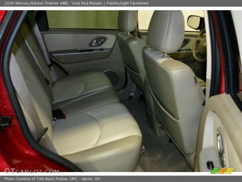 Vivid Red Metallic / Pebble/Light Parchment 2006 Mercury Mariner Premier 4WD