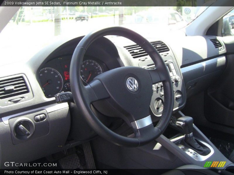 Platinum Gray Metallic / Anthracite 2009 Volkswagen Jetta SE Sedan