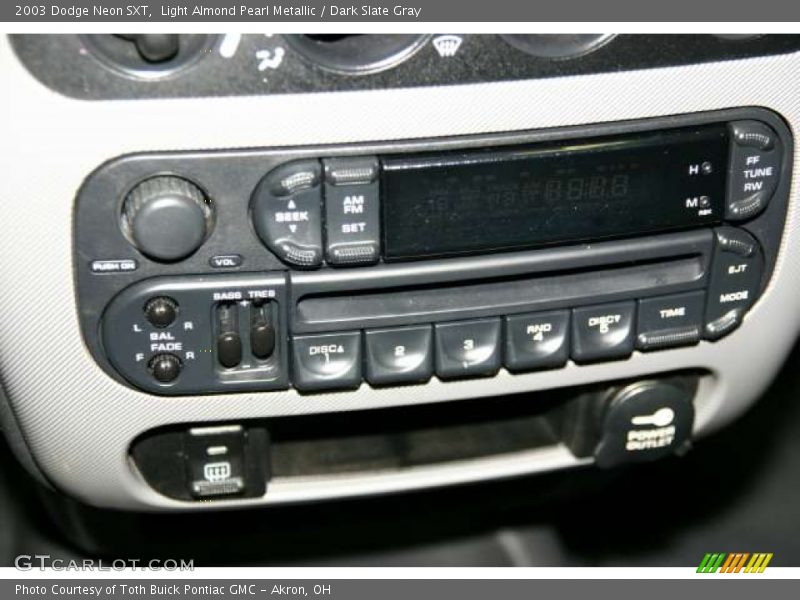 Light Almond Pearl Metallic / Dark Slate Gray 2003 Dodge Neon SXT