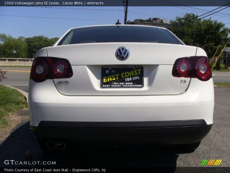 Candy White / Anthracite 2009 Volkswagen Jetta SE Sedan