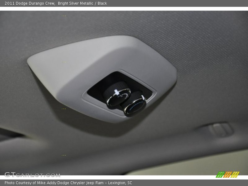 Bright Silver Metallic / Black 2011 Dodge Durango Crew