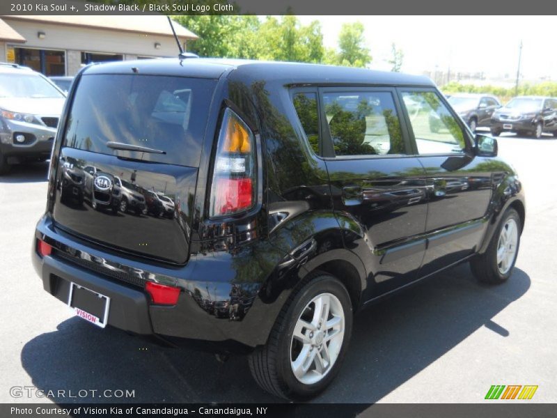 Shadow Black / Black Soul Logo Cloth 2010 Kia Soul +