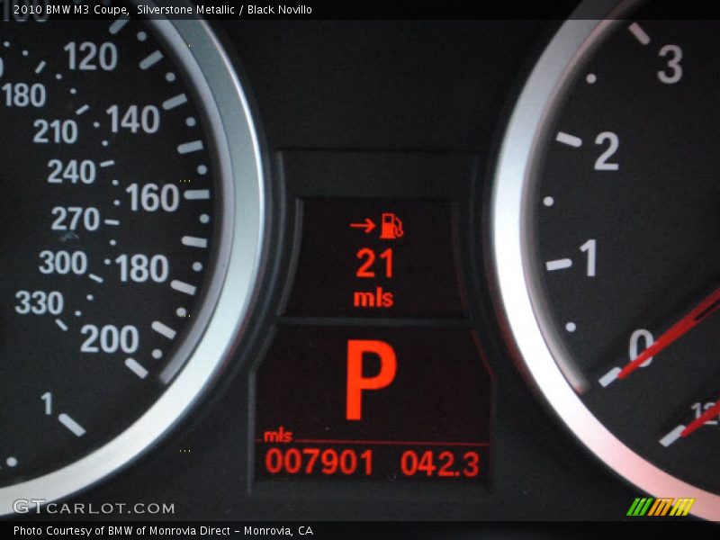 Silverstone Metallic / Black Novillo 2010 BMW M3 Coupe