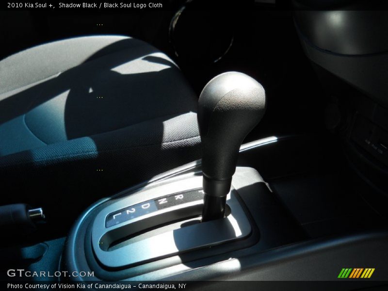 Shadow Black / Black Soul Logo Cloth 2010 Kia Soul +