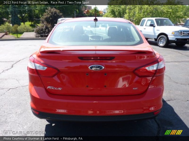 Race Red / Two-Tone Sport 2012 Ford Focus SE Sport Sedan