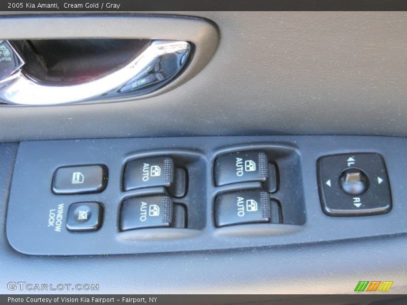 Cream Gold / Gray 2005 Kia Amanti