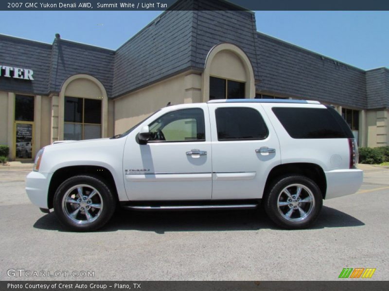 Summit White / Light Tan 2007 GMC Yukon Denali AWD