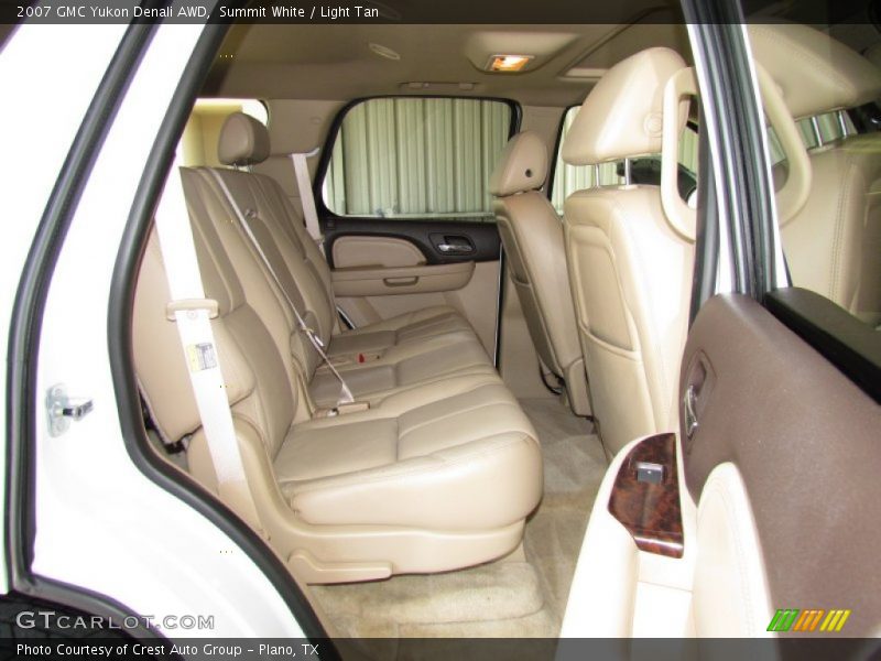 Summit White / Light Tan 2007 GMC Yukon Denali AWD