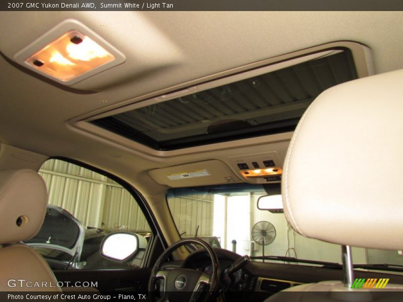 Summit White / Light Tan 2007 GMC Yukon Denali AWD
