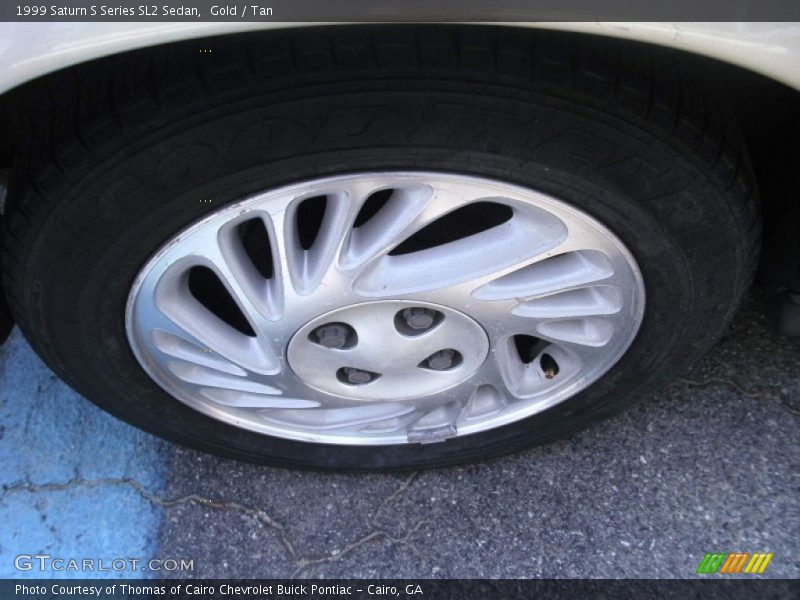 Gold / Tan 1999 Saturn S Series SL2 Sedan