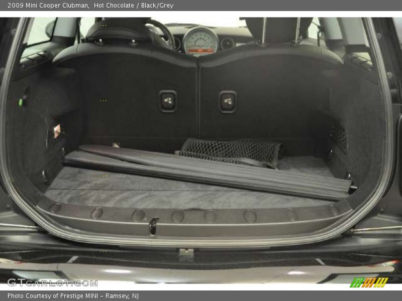 Hot Chocolate / Black/Grey 2009 Mini Cooper Clubman