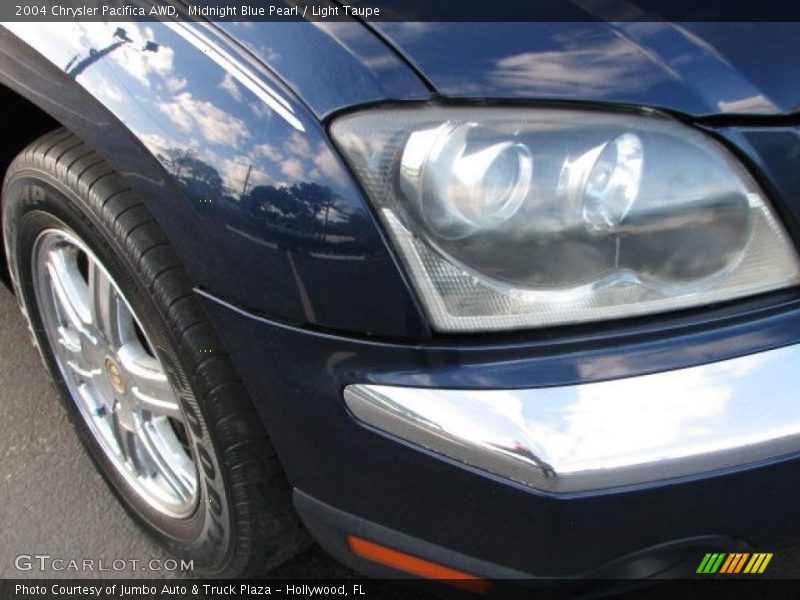 Midnight Blue Pearl / Light Taupe 2004 Chrysler Pacifica AWD
